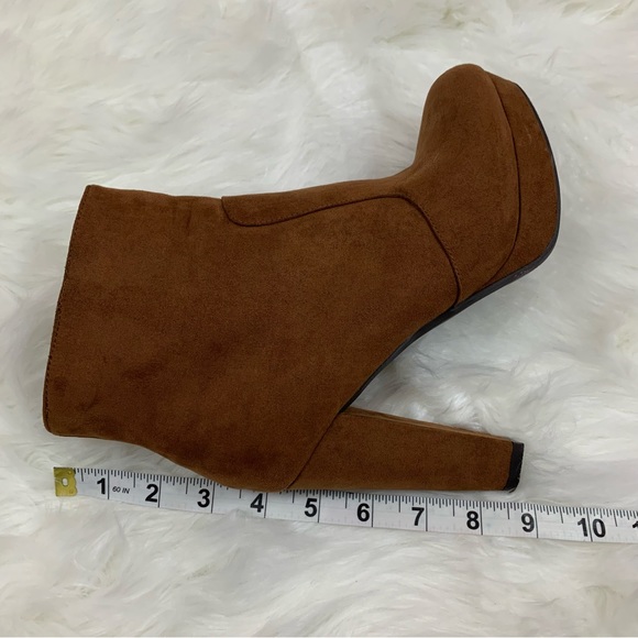 Mossimo Cognac Suede Platform Ankle Boots - Picture 12 of 12